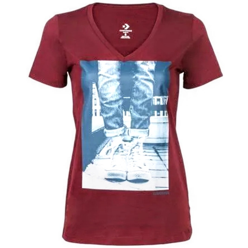 Converse Wine V-Neck Short Sleeve Graphic Tee Women's size large